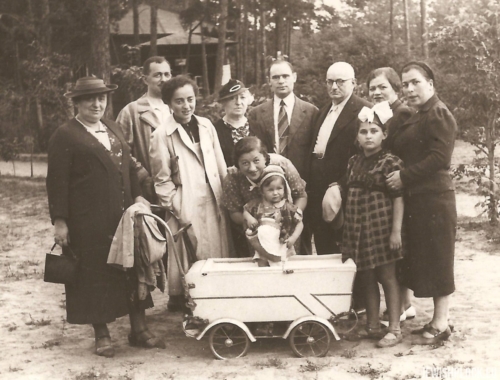 The Wajcman family, Świder 1938